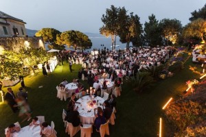 104_946_Cervara-giardino-con-evento.JPG