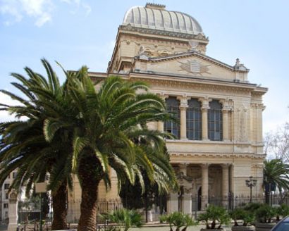 A special destination wedding: A Jewish wedding in Rome.