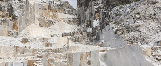 A SPECIAL DESTINATION : A touch of MICHELANGELO OR THE COLOSSEUM