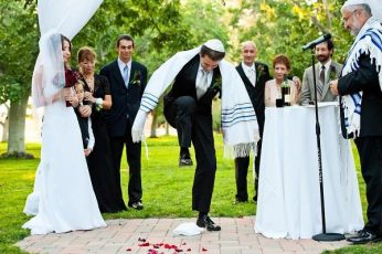 Jewish Wedding in italian Synagogue