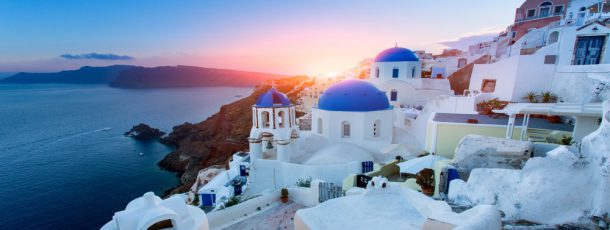 Greece: a rough diamond for your wedding day or your vows renewal with your soulmate and the whole family!