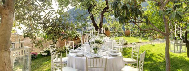 Say your vows in front of the backdrop of the glistening Mediterranean