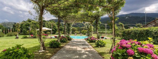 A Little Treasure for a Gorgeous Wedding in Tuscany!