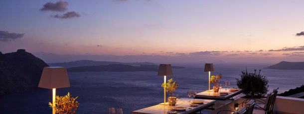 Matrimonio a Santorini: il senso della bellezza!